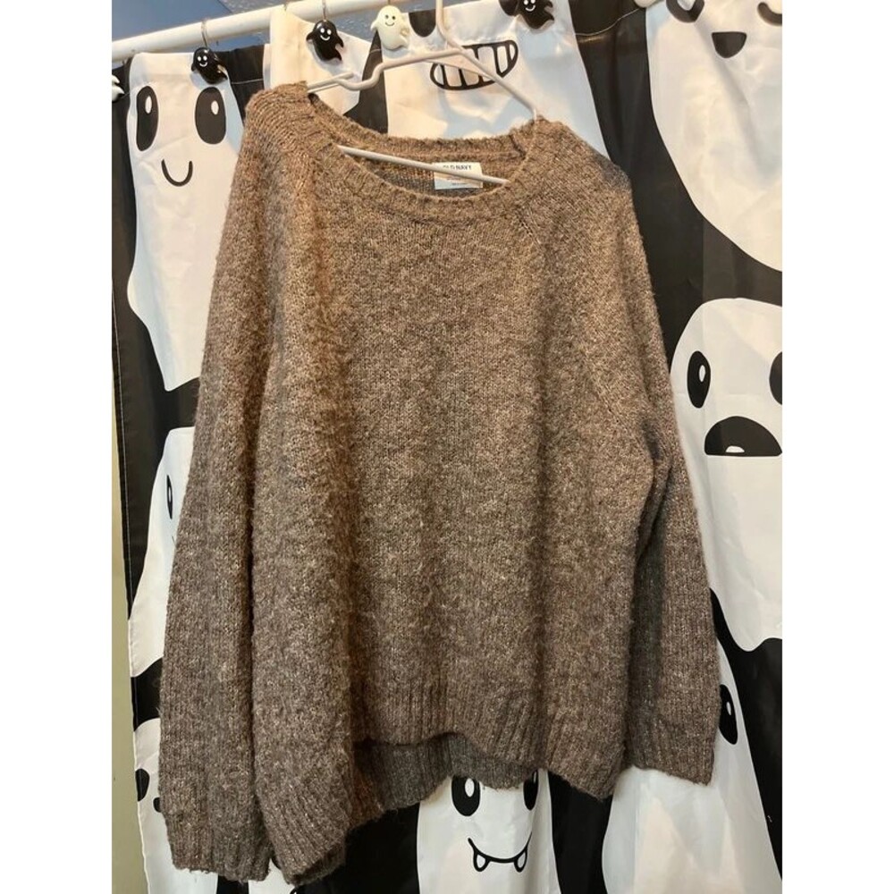 Brown sweater